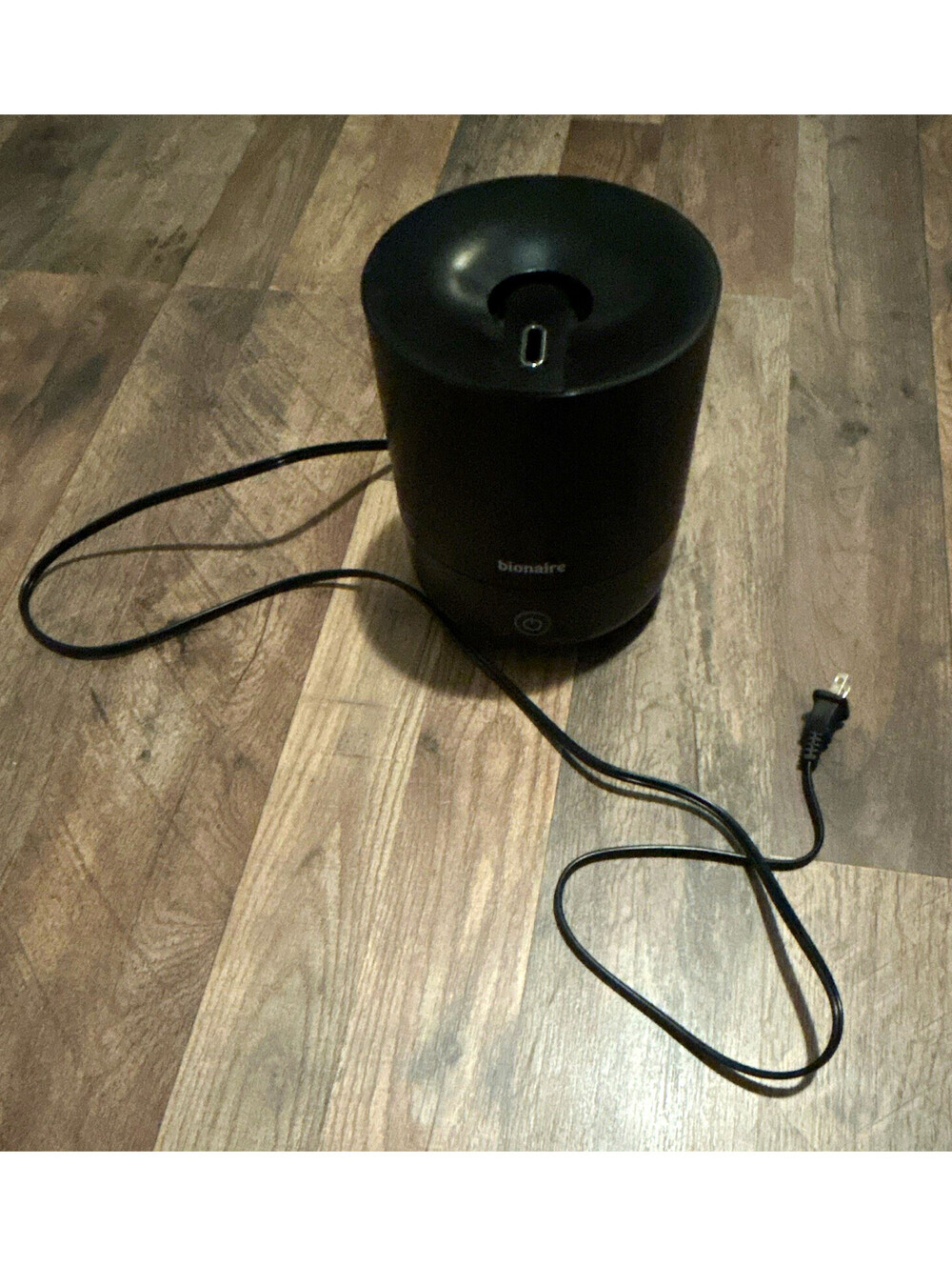 Bionaire Tabletop Ultrasonic Humidifier, Black Plastic Wired Electric